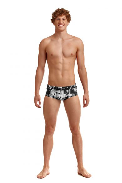 MEN’S CLASSIC TRUNKS